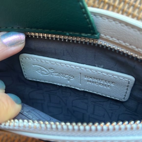 Danielle Nicole Gus Gus Wallet Cinderella Disney - Picture 3 of 5